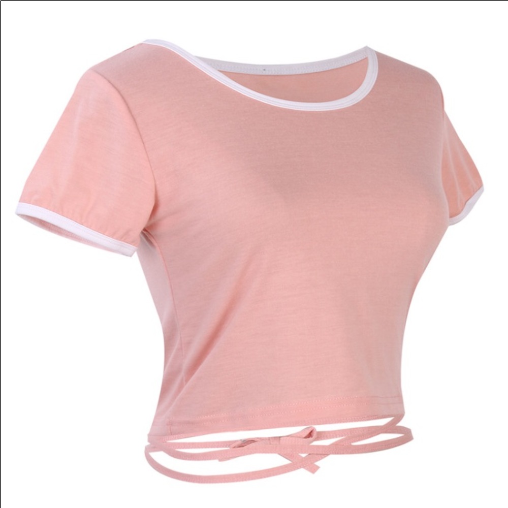 Cute crop T-shirt size medium
